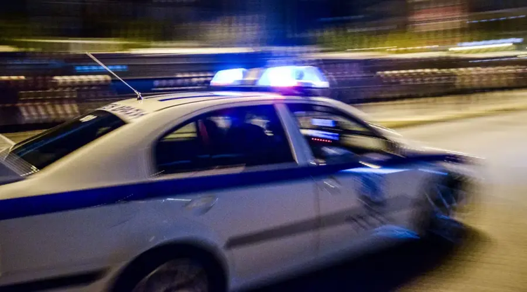 exafanisi-peripoliko-trexei.jpg