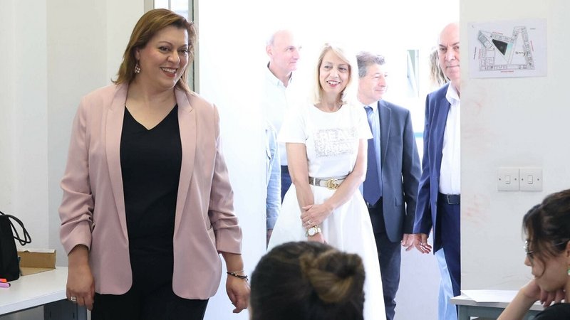 σχολεια