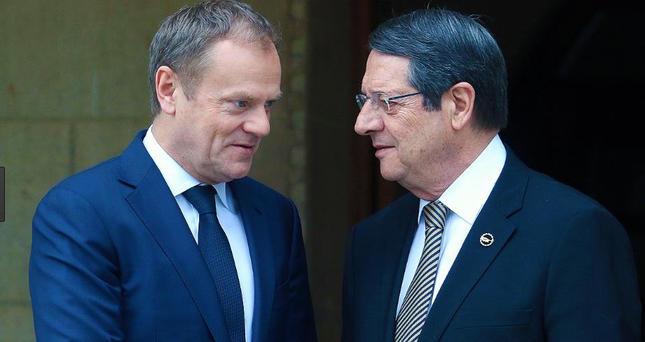 τουσκ