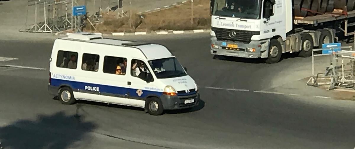 ΑΡΧΙΣΑΝ ΟΙ ΕΡΓΑΣΙΕΣ ΓΙΑ ΑΝΑΠΛΑΣΗ ΤΗΣ ΑΥΛΗΣ ΤΟΥ ΟΙΚΟΔΟΜΙΚΟΥ ΣΥΜΠΛΕΓΜΑΤΟΣ ΖΟΥΧΟΥΡΙ