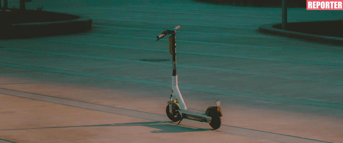 Κρίσιμο σταυροδρόμι για τη χρήση scooter-Η πρόταση για κατάργηση και η ανησυχία για στροφή σε μοτοσικλέτες ή μοτοποδήλατα
