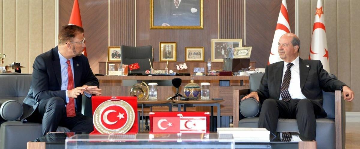 «Ήταν μονόδρομος η παραίτηση Καν»-Η επίσκεψη στα κατεχόμενα που άνοιξε τον ασκό του Αιόλου για τον Βρετανό βουλευτή