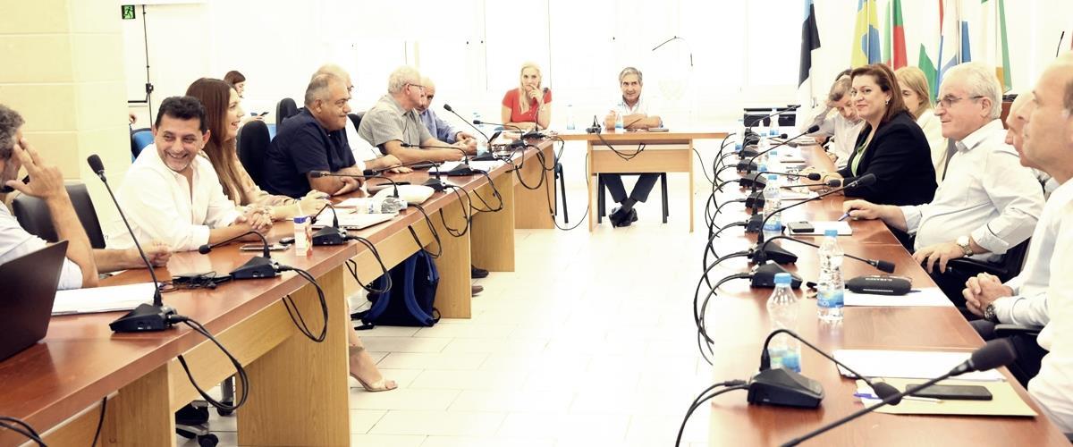 Νέος κύκλος διαβουλεύσεων για το σχέδιο αξιολόγησης εκπαιδευτικών-Βλέπει χωριστά την κάθε οργάνωση η ΥΠΑΝ