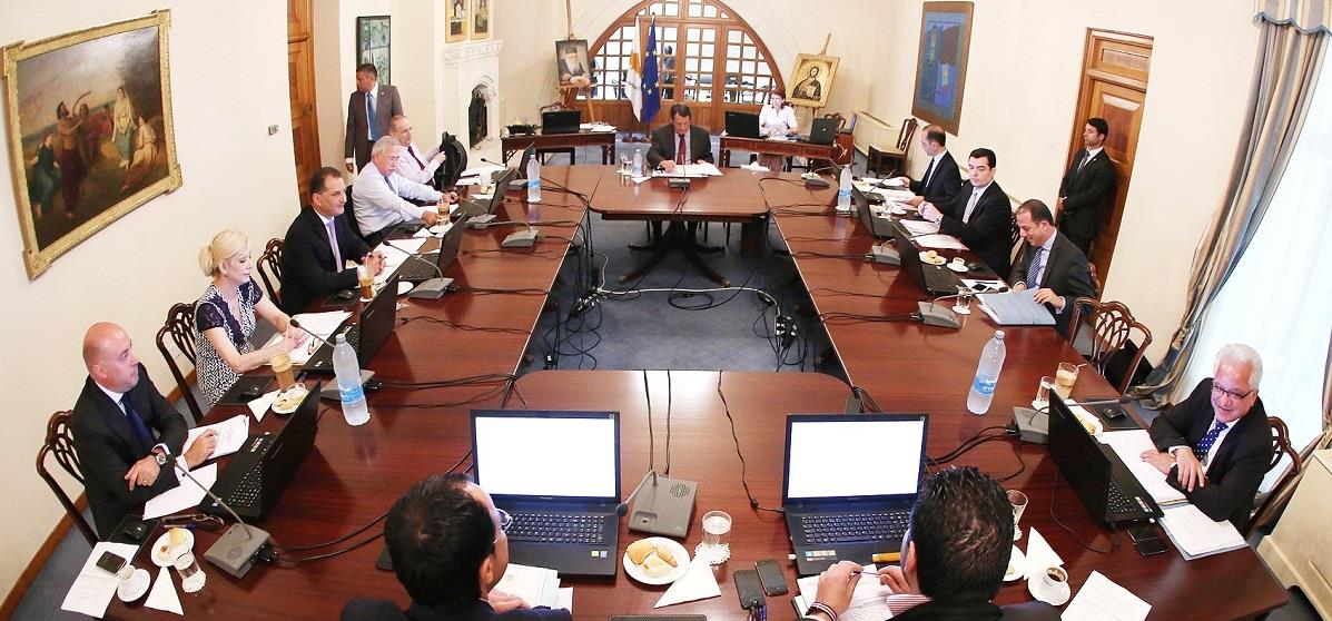 ΥΠΟΥΡΓΙΚΟ ΣΥΜΒΟΥΛΙΟ 