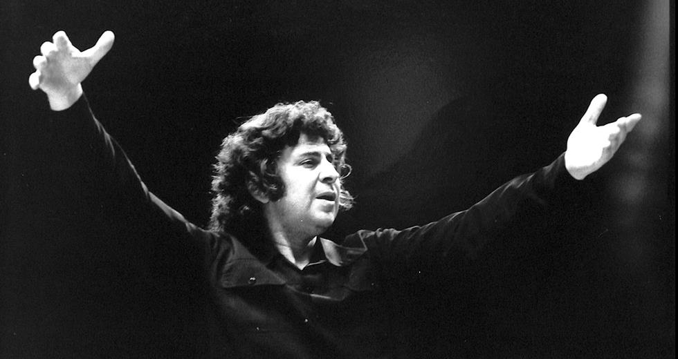 3998170429684422 theodorakis