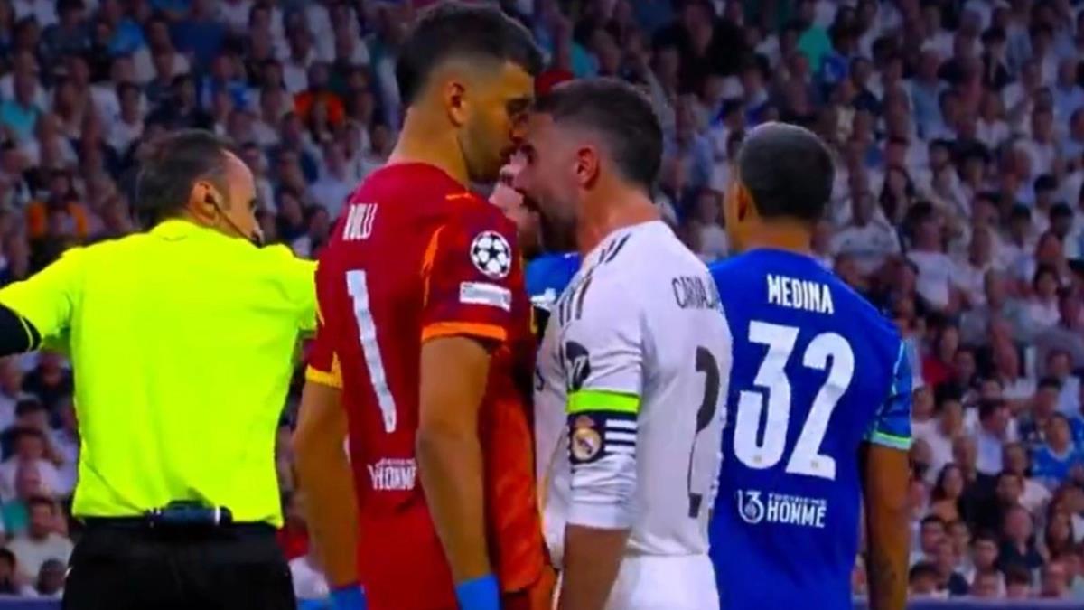 Τιμωρία δυο αγωνιστικών από την UEFA στον Καρβαχάλ για την «κουτουλιά» στον Ρούλι