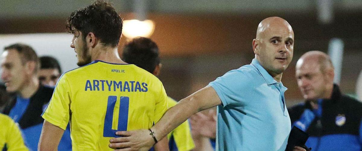 Τα δεδομένα για τον Κύπριο ποδοσφαιριστή που και ο ίδιος φέρεται να επιθυμεί να αποχωρήσει από τον Αρχάγγελο εάν θα αγωνίζεται περισσότερο