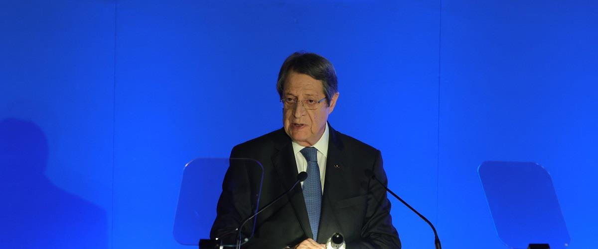 4377498101013820 προεδρος