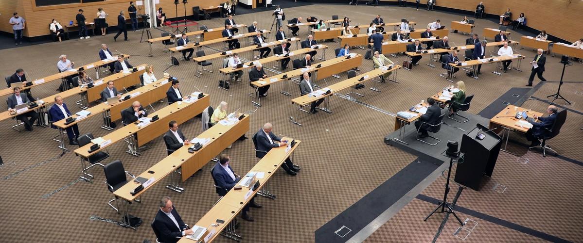 ΟΛΟΜΕΛΕΙΑ ΒΟΥΛΗΣ – ΣΥΝΕΔΡΙΑΚΟ ΚΕΝΤΡΟ ΦΙΛΟΞΕΝΙΑ