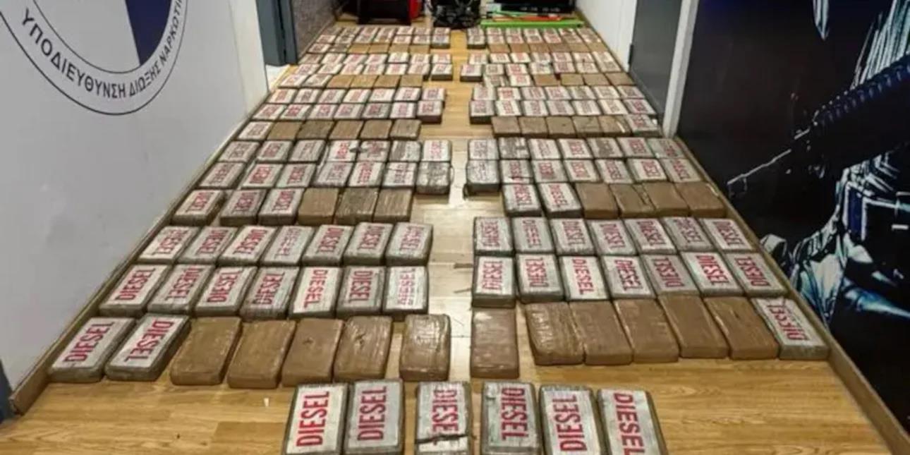 Κοκαΐνη αξίας 5,5 εκατ. ευρώ εντοπίστηκε σε κοντέινερ στο λιμάνι της Θεσσαλονίκης-Τρεις συλλήψεις