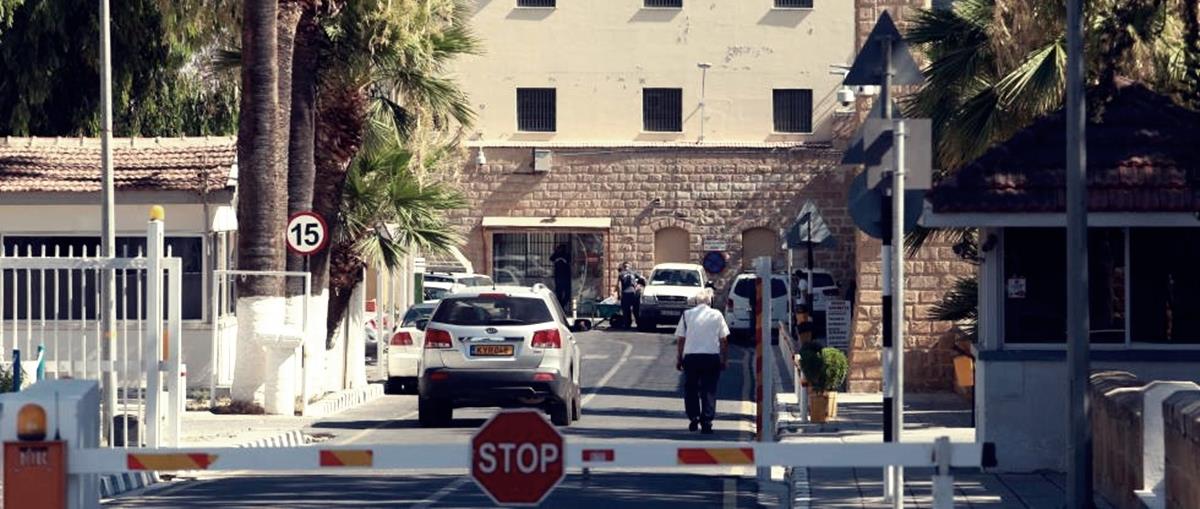 Απέσυρε τις κατηγορίες η Εισαγγελία στους τρεις που έστειλε σε δίκη για την βόμβα στον δεσμοφύλακα-O ένας ήταν υπόδικος για μήνες και εν τέλει… άκυρο