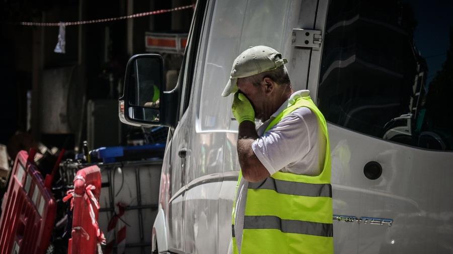 Διακοπή όλων των υπαίθριων εργασιών και delivery λόγω καύσωνα-Προειδοποιεί το Τμήμα Εργασίας Διακοπή όλων των υπαίθριων εργασιών και delivery λόγω καύσωνα-Προειδοποιεί το Τμήμα Εργασίας