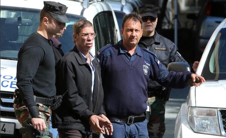 μουσταφα