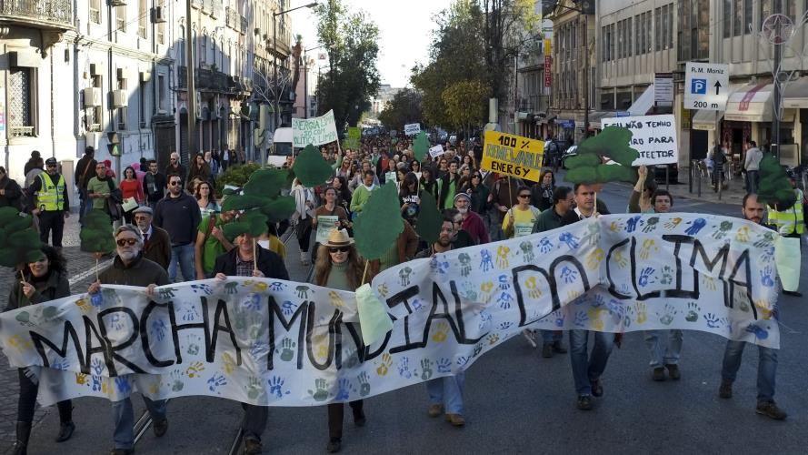 Global climate march in Lisbon