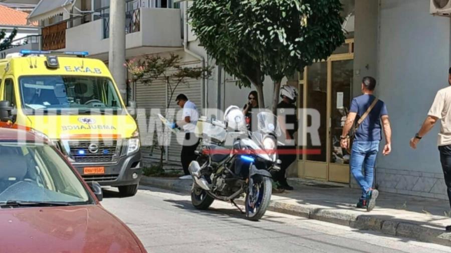 Άγριο φονικό στο Βόλο-Σκότωσε τη σύζυγό του μέσα στο σπίτι τους και έφυγε τρέχοντας (pics)