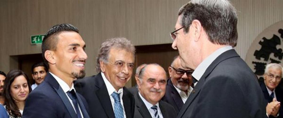 Οι οφειλές εκατομμυρίων των σωματείων προς το κράτος βάζει σε κίνδυνο τη βιωσιμότητά τους

