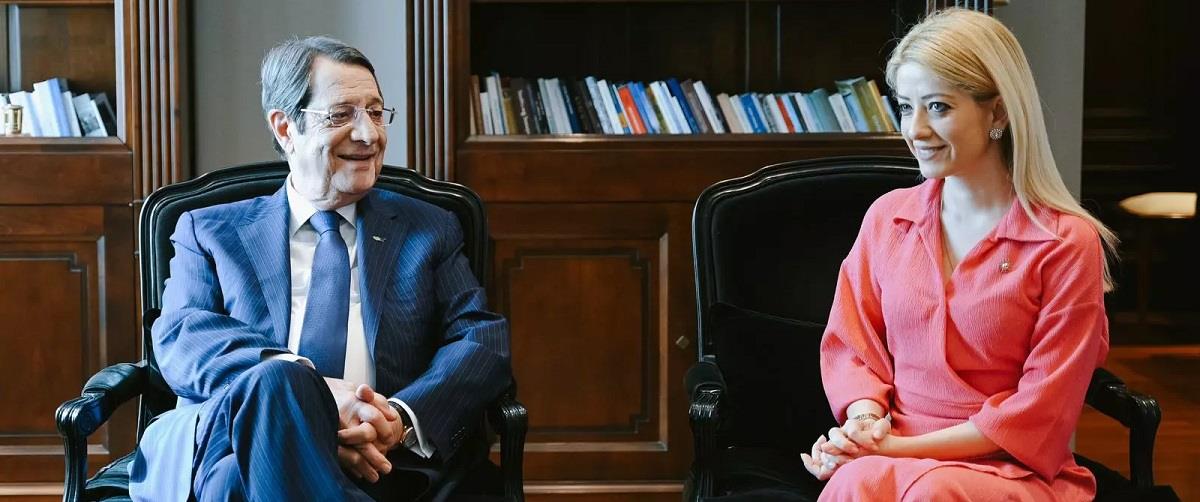 Άστραψε και βρόντηξε κατά του κόμματός του ο Αναστασιάδης-«Υιοθετούν τα αφηγήματα της Τουρκίας»