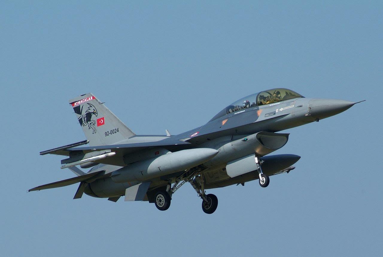 F-16