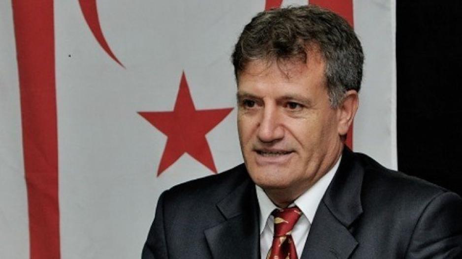 «Εθνικό καθήκον» θεωρεί την στήριξη προς τον Τατάρ ο αρχηγός των εποίκων