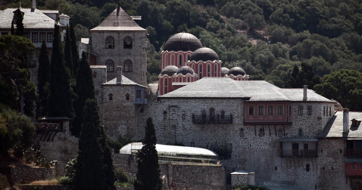agion_oros_ekklisis_thriskeia