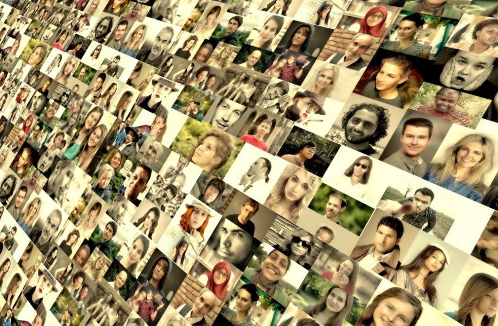 photo_montage_faces_photo_album_world_population_media_system_network-918265-1024x670