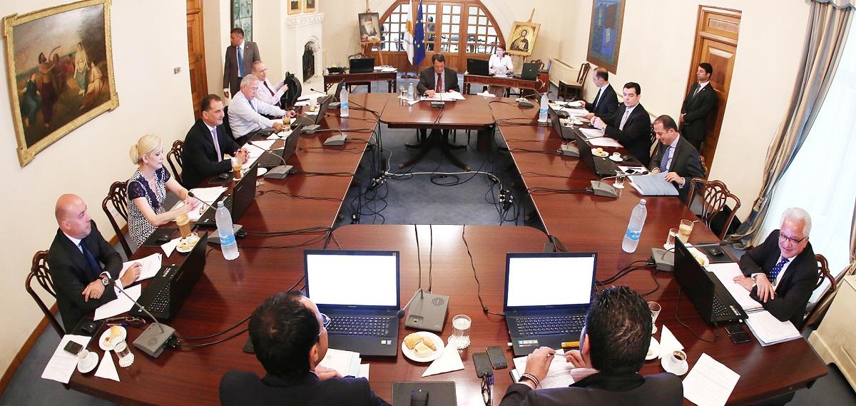 ΥΠΟΥΡΓΙΚΟ ΑΝΑΣΤΑΣΙΑΔΗ 