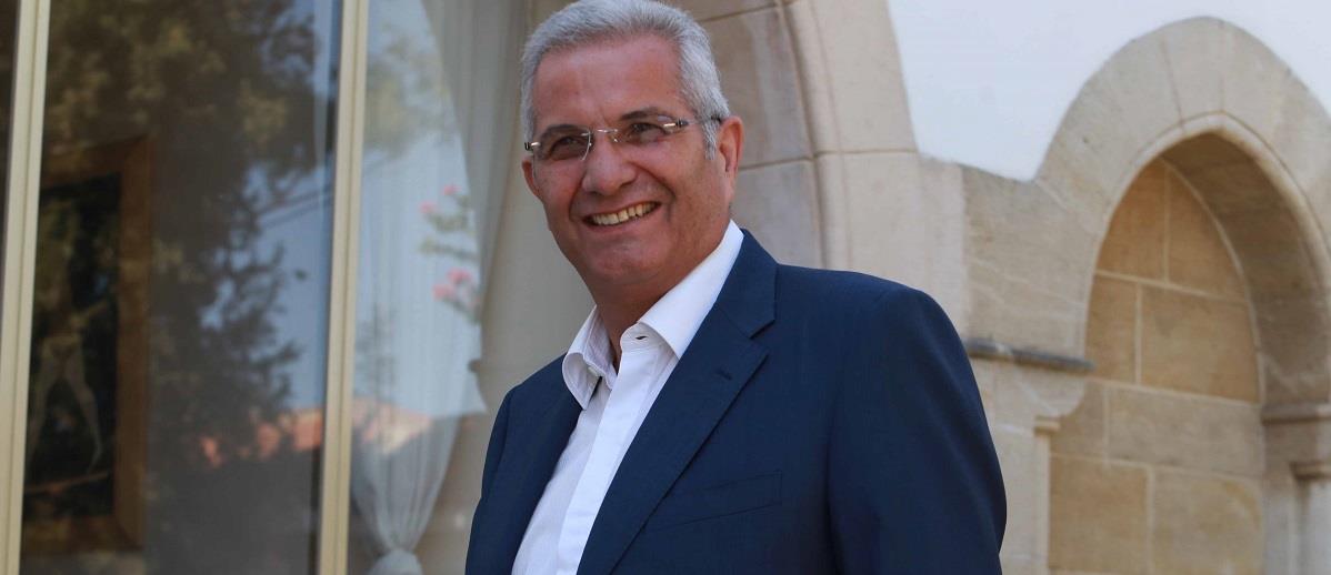 ΑΝΤΡΟΣ
