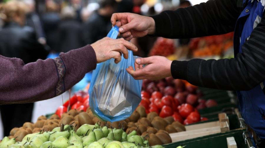 Κατακόρυφη αύξηση στις τιμές φθαρτών καταγράφηκαν τον Αύγουστο-Έπεσα σε φρέσκα και κατεψυγμένα ψάρια Κατακόρυφη αύξηση στις τιμές φθαρτών καταγράφηκαν τον Αύγουστο-Έπεσα σε φρέσκα και κατεψυγμένα ψάρια