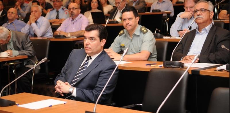 ΆΜΥΝΑ