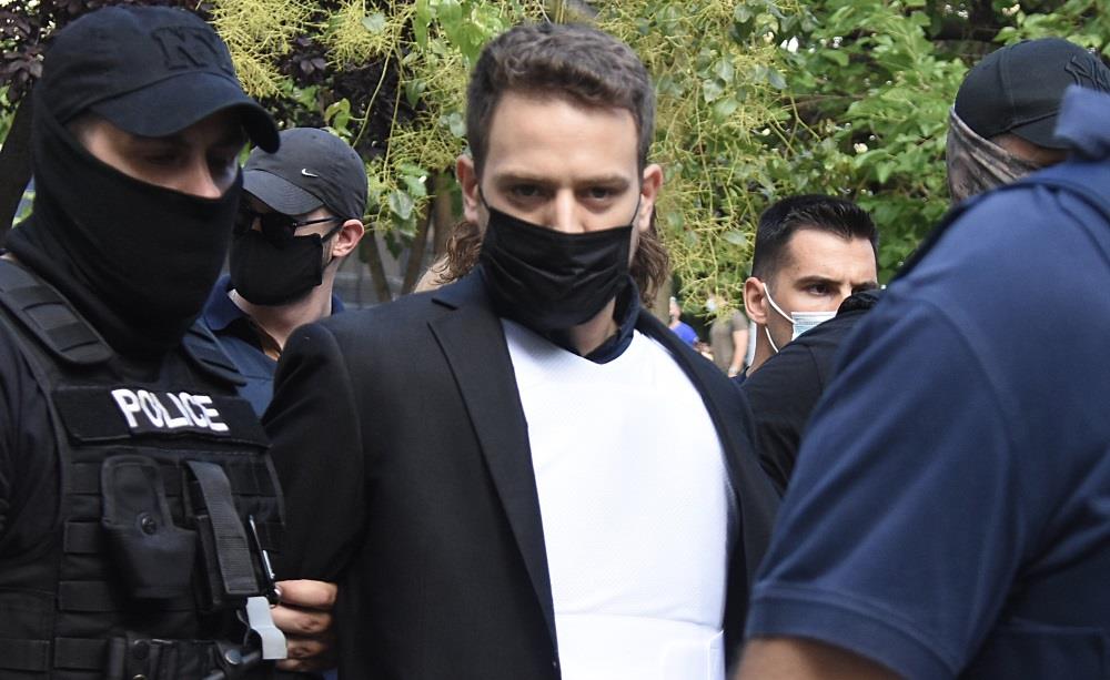 4214024128907004 babis-anagnostopoulos