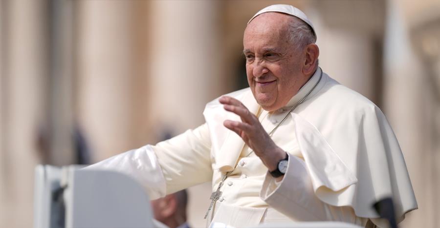 pope-francis-makk1