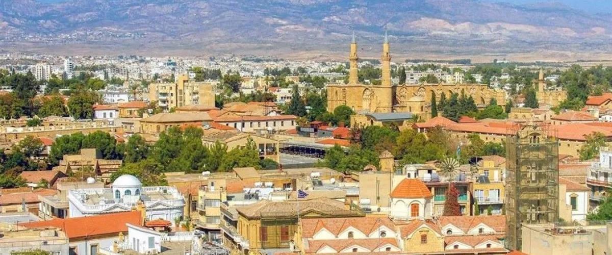 Αναβολή για τις αγορεύσεις στη δίκη της Γερμανίδας που κατηγορείται για σφετερισμό στα κατεχόμενα