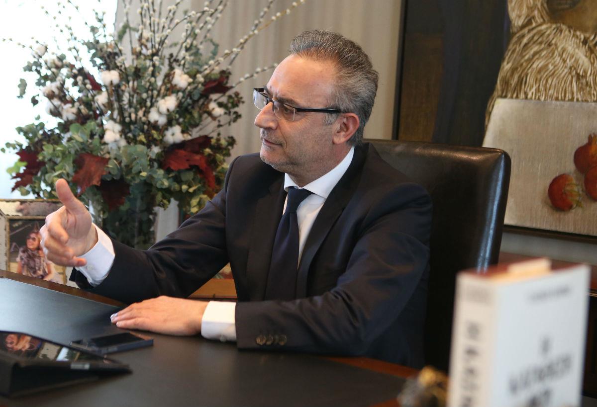 Αβέρωφ Νεοφύτου 2