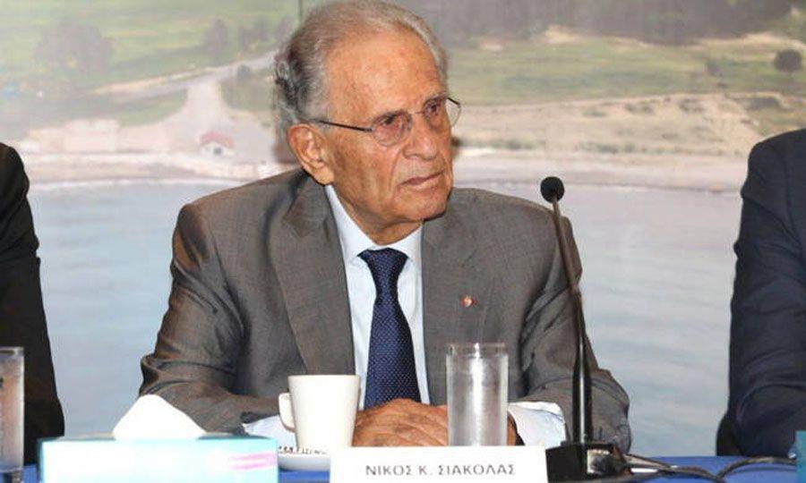 Νίκος Σιακόλας