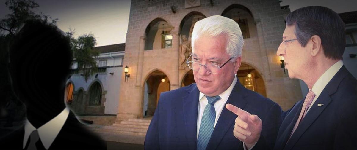 ΥΠΟΥΡΓΟΣ 
