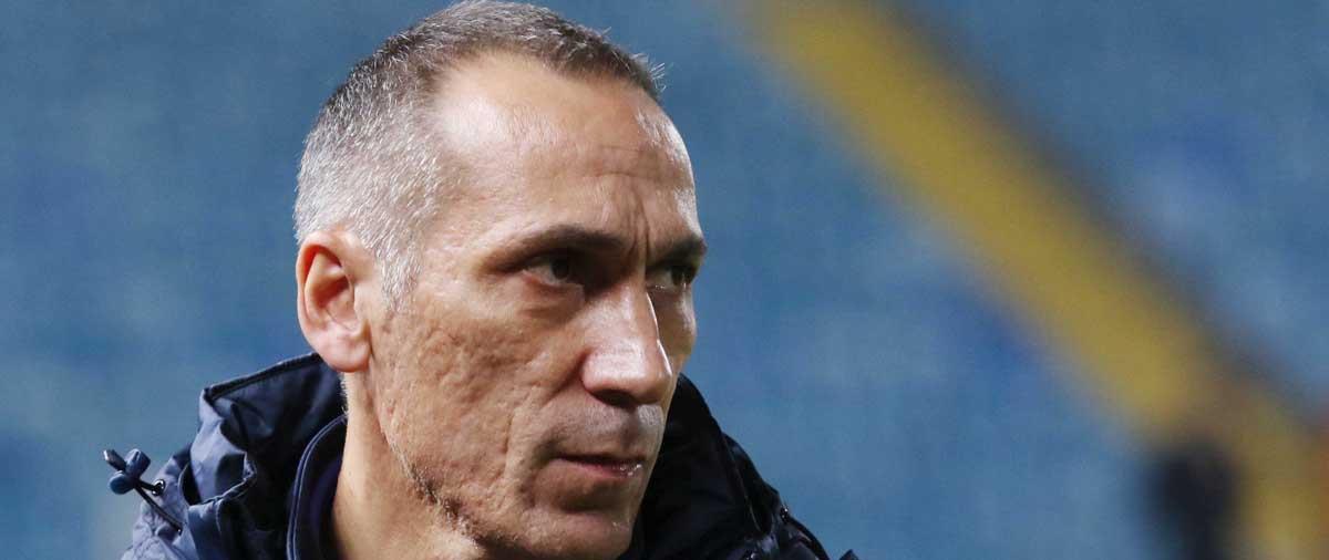 Την παρουσία του ΑΠΟΕΛ στο πρώτο ημίχρονο εξήρε ο Ελλαδίτης προπονητής