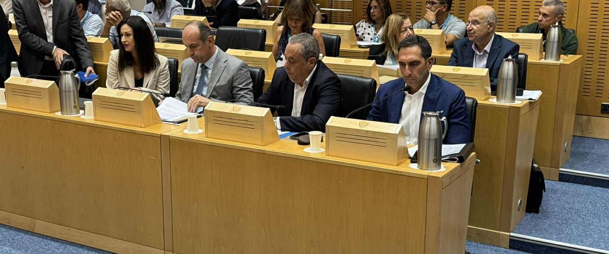 Καταβλήθηκε 1,6 εκ. ευρώ στους πυρόπληκτους-Λαμβάνει τις πρώτες εκτιμήσεις για περιουσίες ο ΥΠΕΣ, παρέχεται άμεσα η στήριξη Καταβλήθηκε 1,6 εκ. ευρώ στους πυρόπληκτους-Λαμβάνει τις πρώτες εκτιμήσεις για περιουσίες ο ΥΠΕΣ, παρέχεται άμεσα η στήριξη