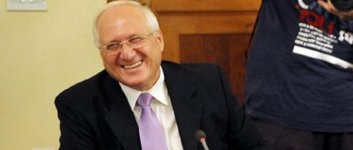 ΚΑΖΑΜΙΑΣ 