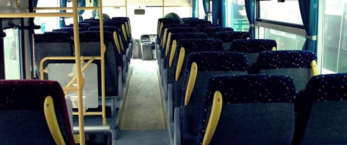 Καταδικάζει τα περιστατικά σε λεωφορείο το Υπ. Μεταφορών-Επαναρχίζει το δρομολόγιο με φρουρούς ασφαλείας