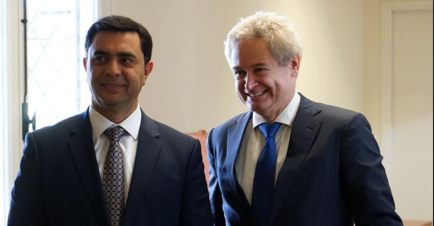 ναμι