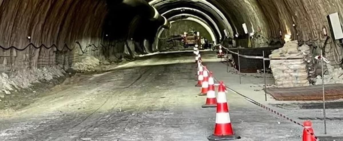 Ξεκαθαρίζει το Υπ. Μεταφορών για δρόμο Πάφου-Πόλης-«Δεν θα παραχωρηθούν σε εργολάβους χρήματα που δεν δικαιούνται» Ξεκαθαρίζει το Υπ. Μεταφορών για δρόμο Πάφου-Πόλης-«Δεν θα παραχωρηθούν σε εργολάβους χρήματα που δεν δικαιούνται»