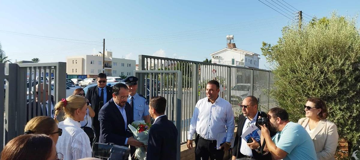 Εξήγγειλε την ανέγερση νέου Γυμνασίου στο Παραλίμνι ο Πρόεδρος-«Ενός κόστους περίπου 15 εκατομμυρίων» Εξήγγειλε την ανέγερση νέου Γυμνασίου στο Παραλίμνι ο Πρόεδρος-«Ενός κόστους περίπου 15 εκατομμυρίων»