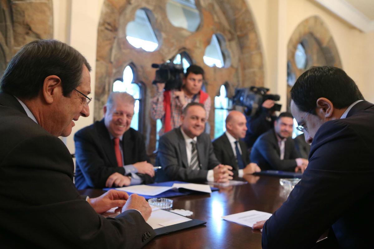 ΝΟΣΗΛΕΥΤΕΣ ΣΥΜΦΩΝΙΑ