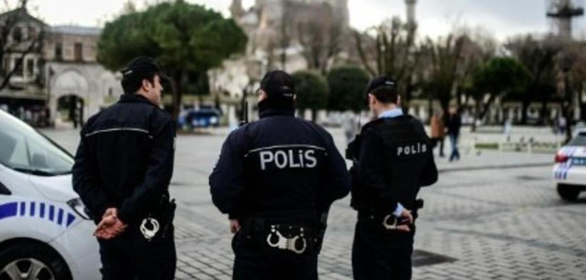 polis