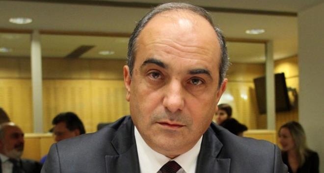 Συλλούρης