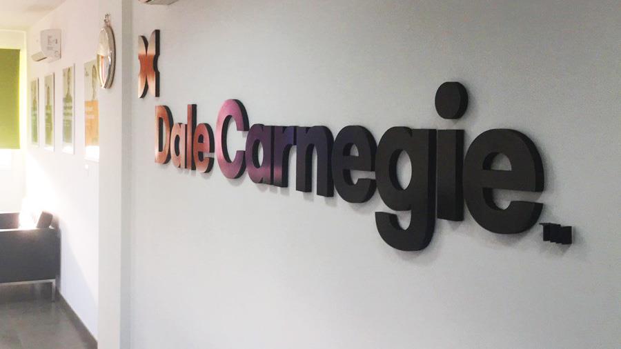 dalecarnegieNEWSS