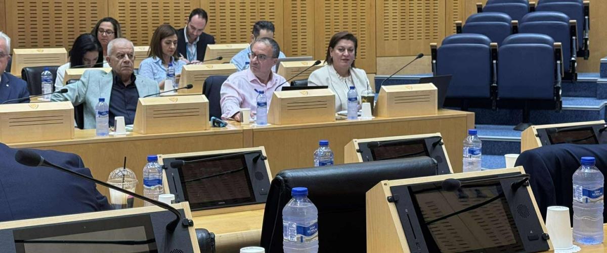 Απάντησε στις επικρίσεις για αποσπασμένους εκπαιδευτικούς η Μιχαηλίδου-Μελετά αλλαγές για τον κατάλογο διοριστέων Απάντησε στις επικρίσεις για αποσπασμένους εκπαιδευτικούς η Μιχαηλίδου-Μελετά αλλαγές για τον κατάλογο διοριστέων