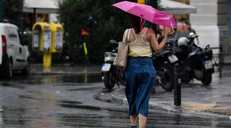 Συννεφιές και βροχές στο μενού του καιρού-Στους 36 βαθμούς Κελσίου η θερμοκρασία
