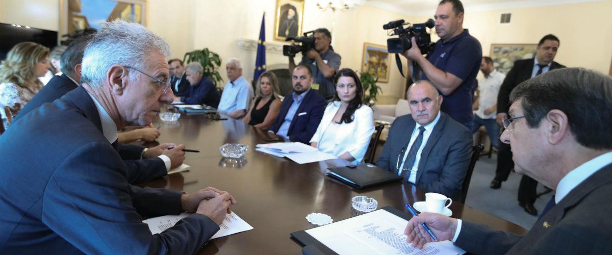 Η ευχή από τον πρόεδρο του ΚΟΑ στους πράσινους σε συνάρτηση με το αίτημά τους για το Μακάρειο