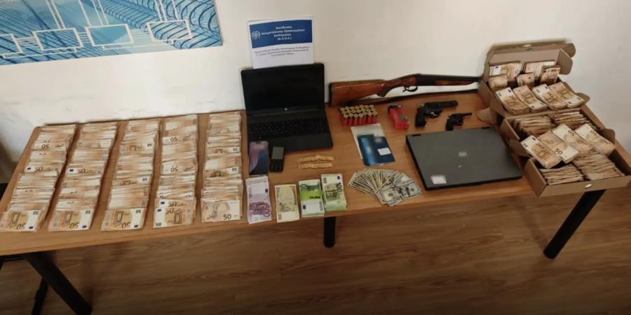 Απάτη μαμούθ με εικονικά τιμολόγια στην Ελλάδα-Συνελήφθη πρόεδρος ομάδας, ο αδελφός του και φυλακισμένος